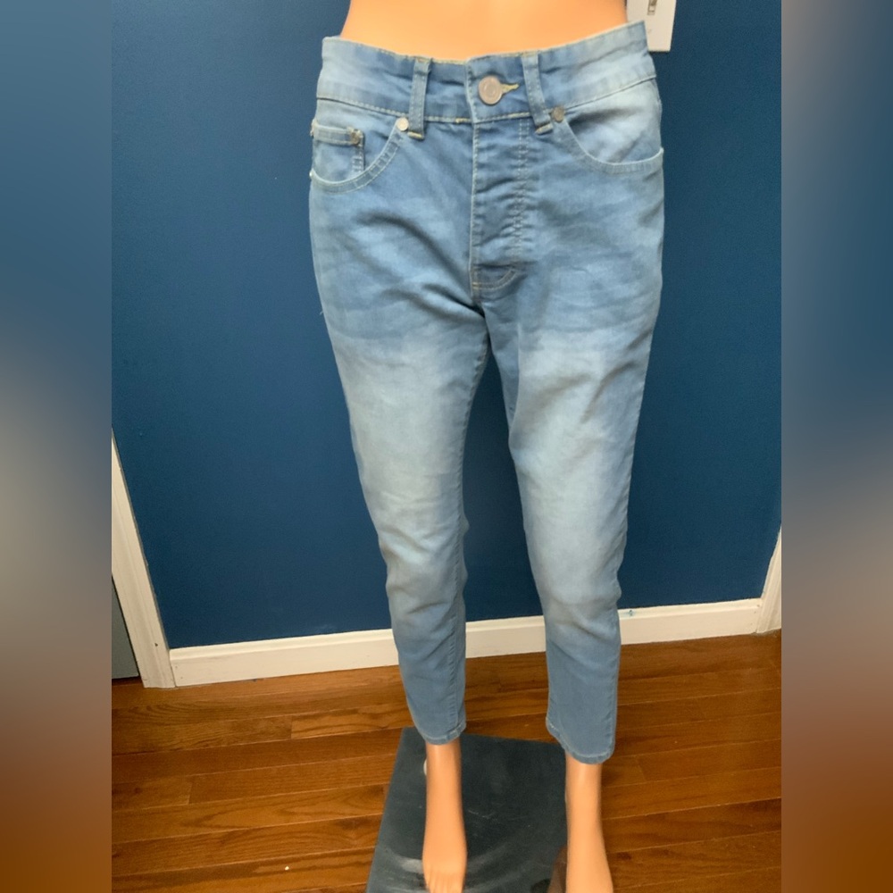 Light Blue Women's Slim Ankle Jeans